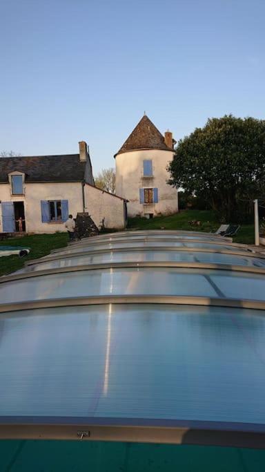 Tour De Bablou - Insolite Allouis Exterior foto